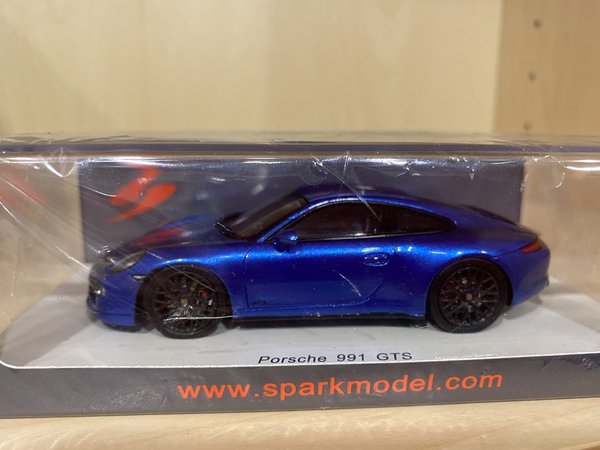 Porsche 991 GTS - Blau