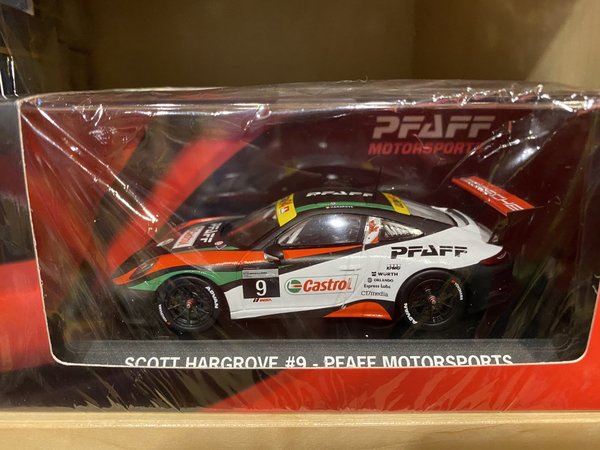 Porsche 911 GT3 Cup - #9 - Pfaff Motorsport - 1:43