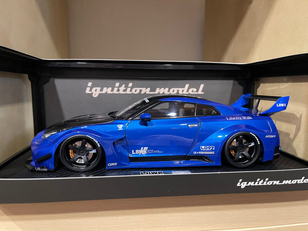 Nissan GT-R - LB-Works - Blau Metallic