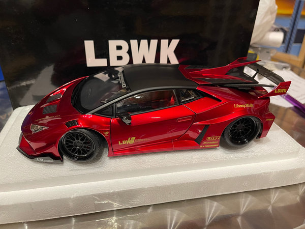 LB Silhouette Lamborghini Huracan GT - Hyper Red
